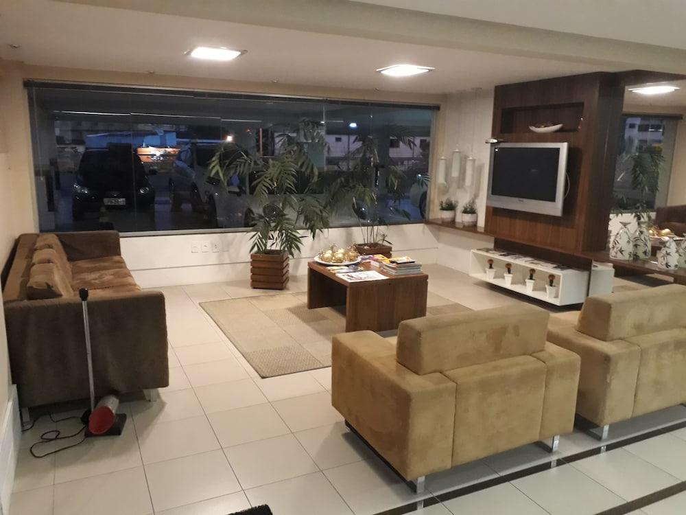 Delupo Hotel - Livin Studios Criciuma  Ngoại thất bức ảnh